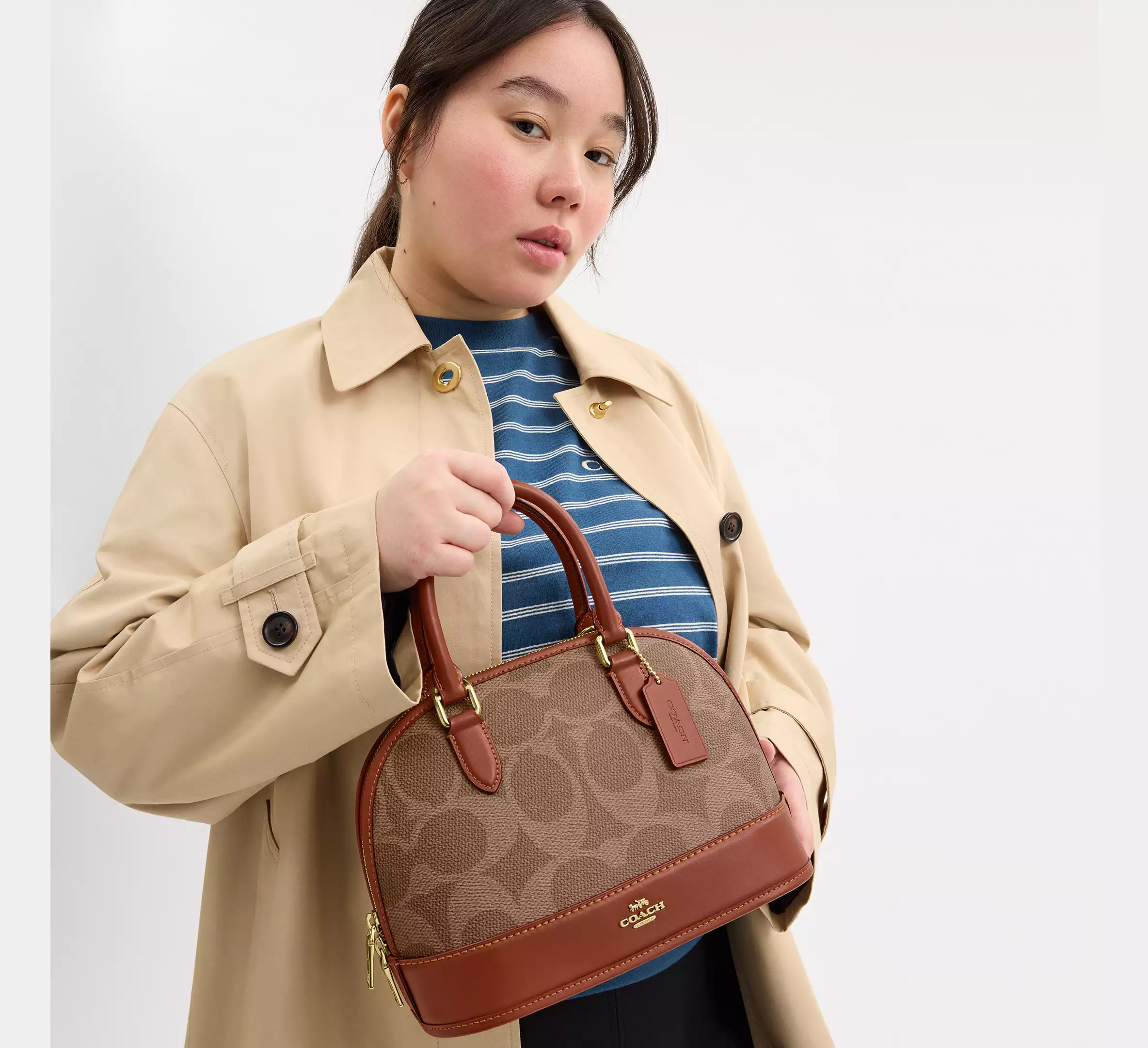 Coach Sabrina Satchel Bag In Signature Canvas - Image 5
